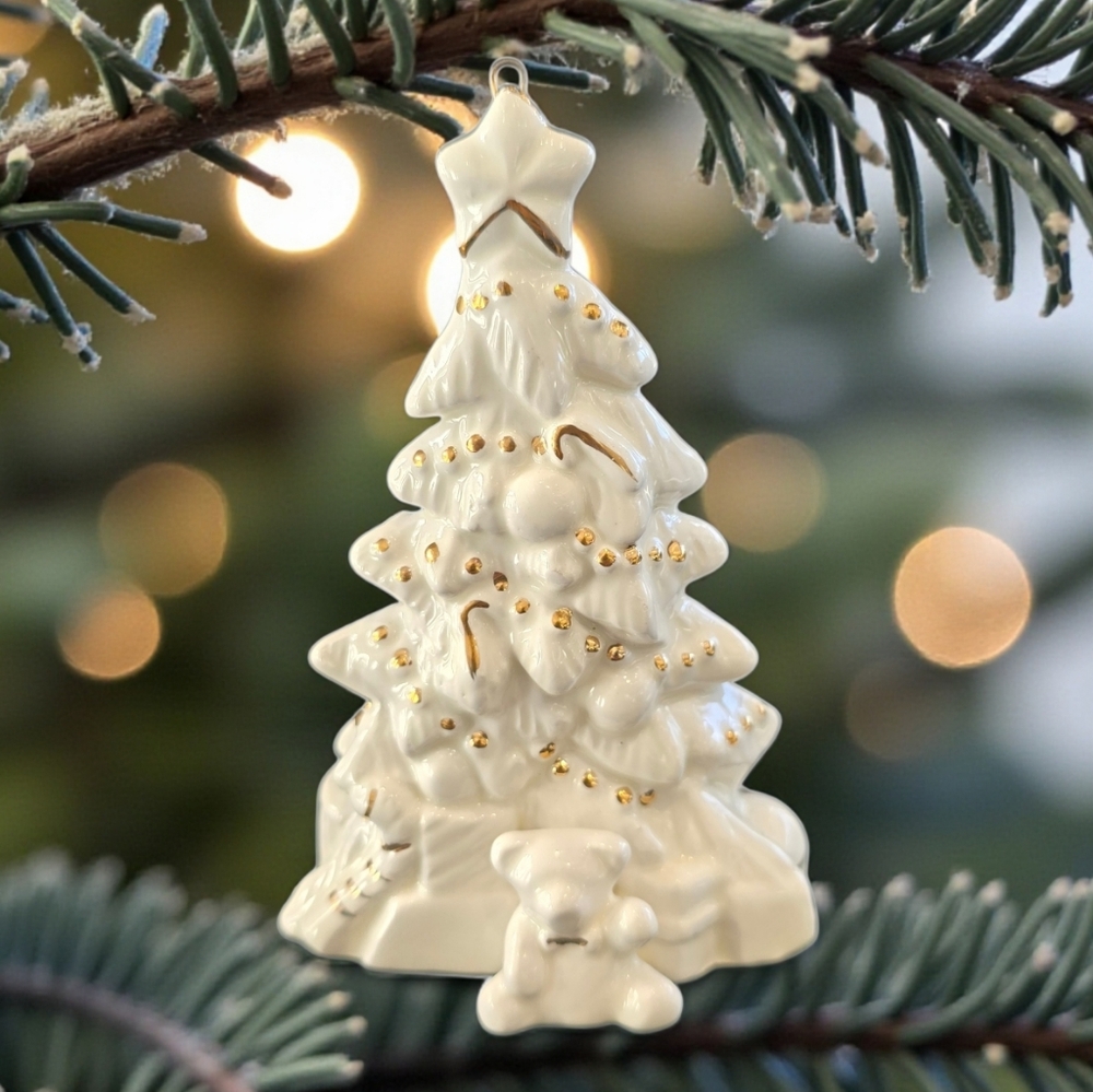 White & Gold Porcelain Christmas Tree – French Country Holiday Ornament